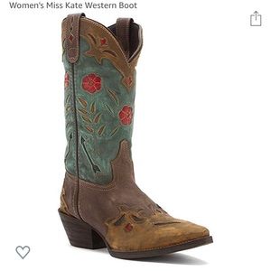 Laredo cowgirl boots ladies size 8